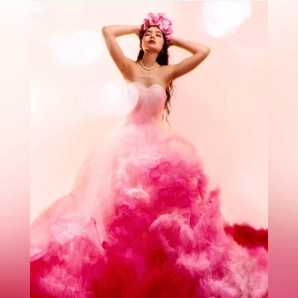 PINK RUFFLES STRAPLESS MAGENTA PROM PHOTOSHOOT TULLE MAXI DRESS